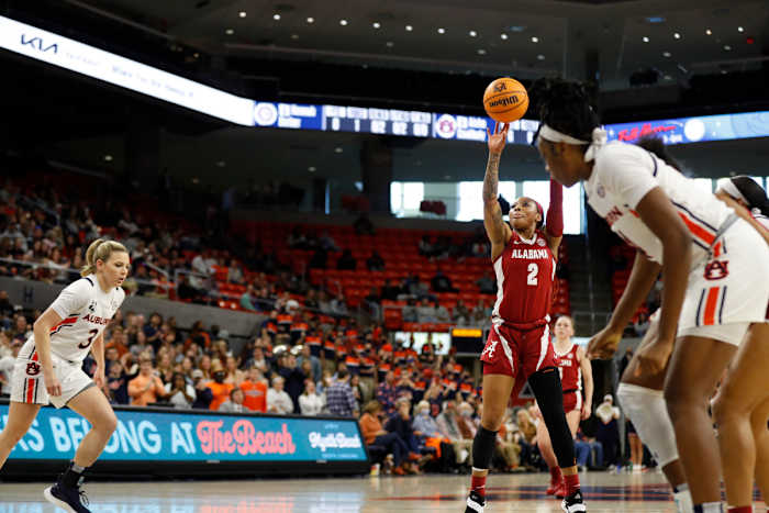 012322_WBB_MingoYoungJa_Auburn_SL01375